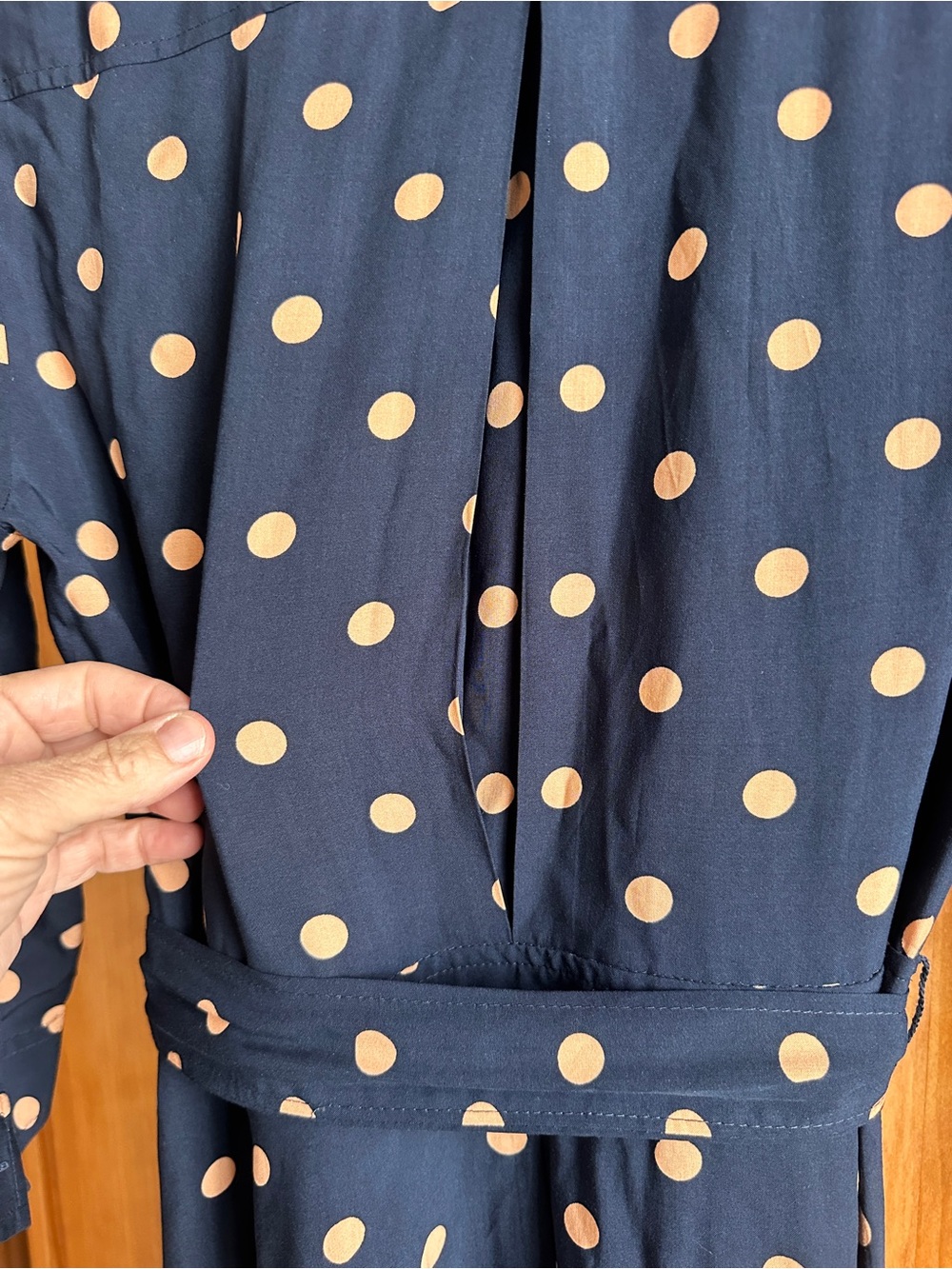 Banana Republic Navy Maxi Dress with Cream Polka Dots 10 NWT - Picture 6 of 10